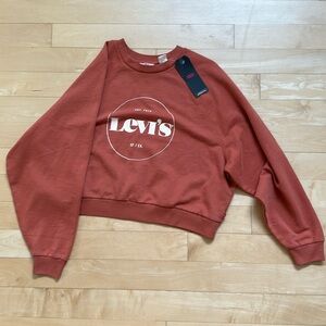 Levi’s -crew top -size L